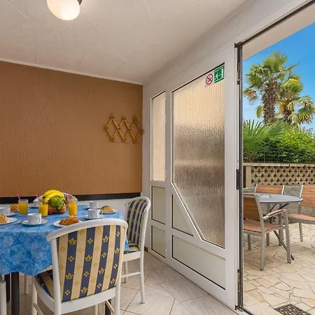 Apartment Maric *